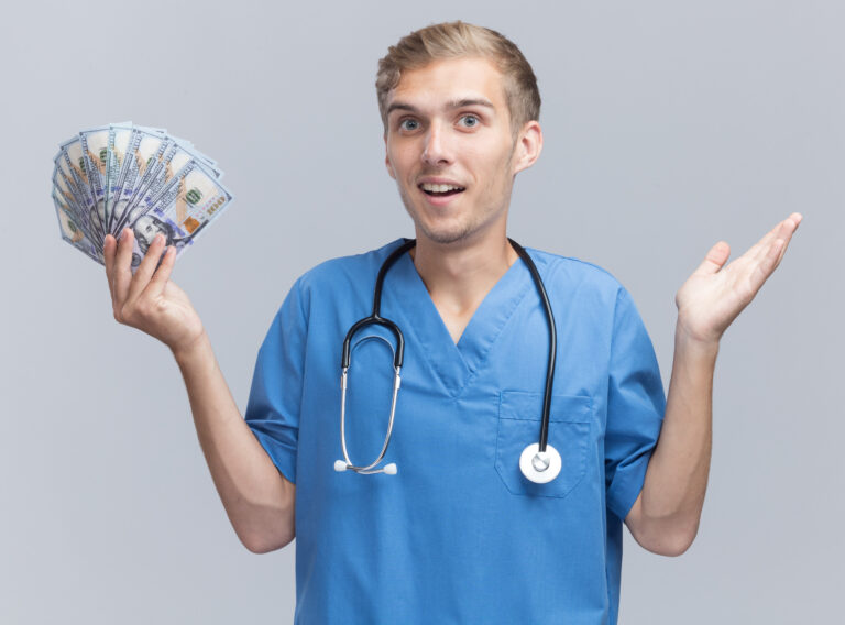 Zarobki w ochronie zdrowia – raport i perspektywy wzrostu